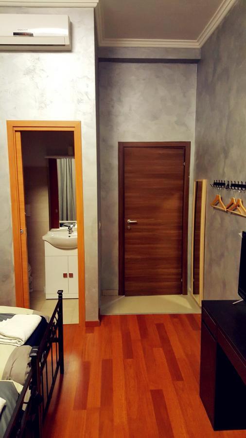 Rome Napoleone Rooms Roma Exterior foto