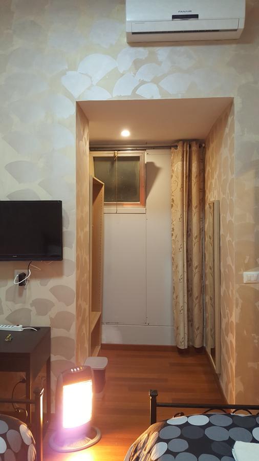 Rome Napoleone Rooms Roma Exterior foto