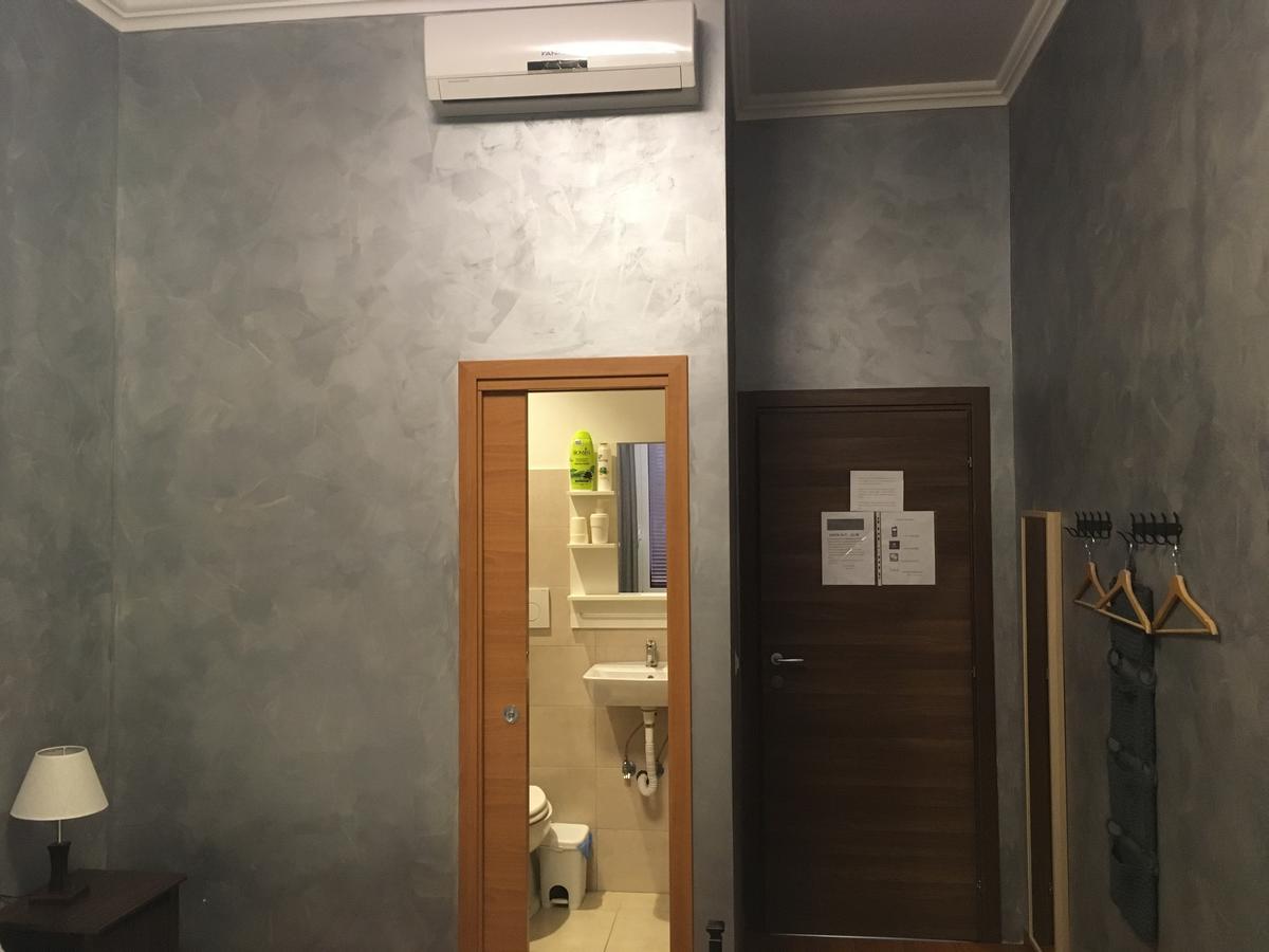 Rome Napoleone Rooms Roma Exterior foto
