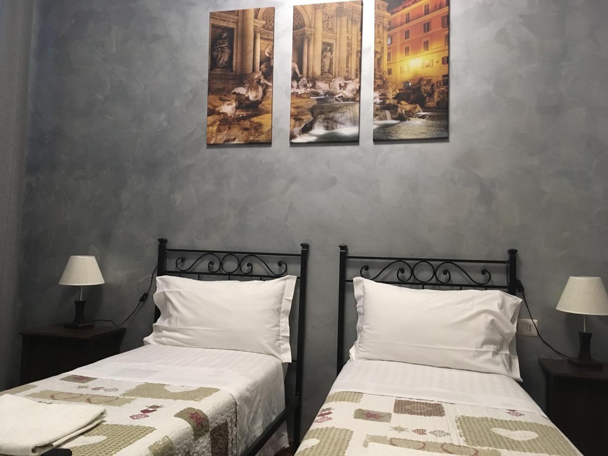 Rome Napoleone Rooms Roma Exterior foto